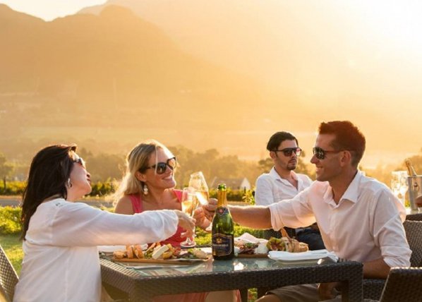 1 TAB-IMAGES_FRANSCHHOEK_small